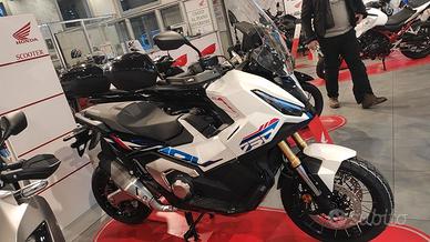 Honda X-ADV 750 SPECIAL EDITION 2026 HRC