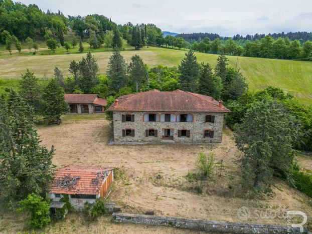 Rustico con splendida vista sulla campagna