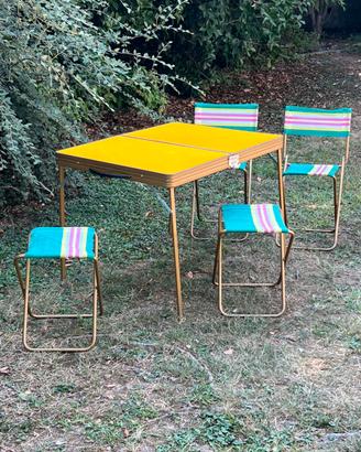Set Campeggio Vintage Anni 70 tavolo e 4 Sedie