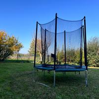 Trampolino con rete