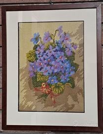 Mazzetto di viole - ricamo a mezzo punto