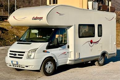 Camper mansardato Challenger Genesis 33