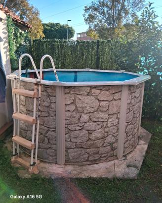 Piscina esterna