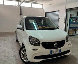 Smart ForFour 1.0 benzina - 2015 - 150000 km