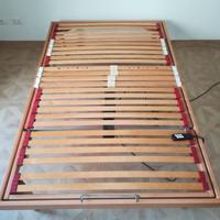 letto con rete ortopedica a doghe motorizzata