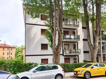 APPARTAMENTO BICAMERE CON TERRAZZO