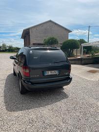 voyager chrysler