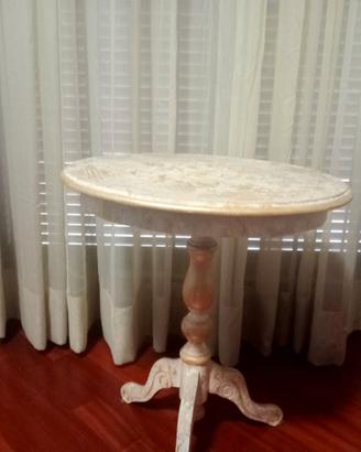 Tavolino d'arredo