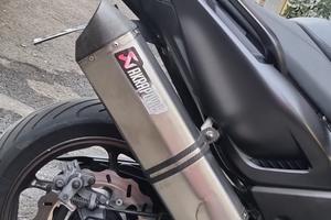 Marmitta Akrapovic
