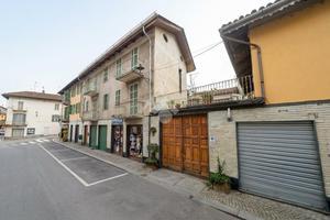 CASA SEMINDIPENDENTE A GASSINO TORINESE