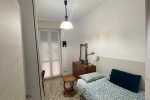 Camera SINGOLA in QUADRILOCALE con BALCONE