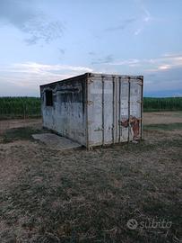 Container