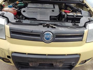 Griglia anteriore FIAT PANDA del 2007