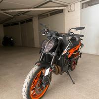 KTM Duke 890 GP