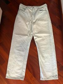 H&M - Light Grey Straight Jeans