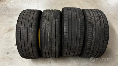 Gomme 245/35 R21 e 265/35 R21
