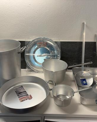 Set pentole e accessori
