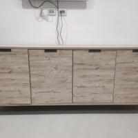 Credenza moderna