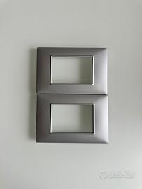 Placche serie Vimar Plana  per scatola 3 posti