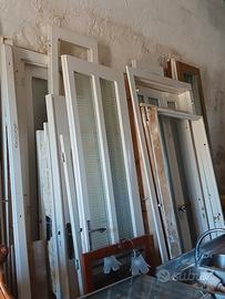  porte e finestre in legno e pvc anni 60 