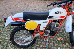 Ktm 250 1980