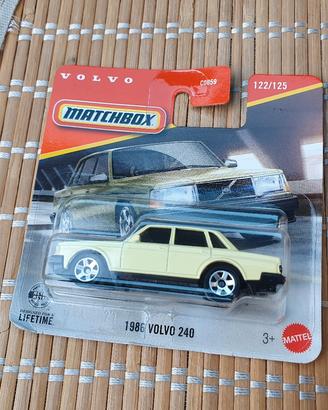 hot wheels matchbox Volvo 240