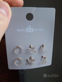 Orecchini di bigiotteria