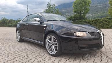 Alfa Romeo GT Sport 1.9 multijet