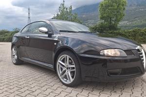Alfa Romeo GT Sport 1.9 multijet