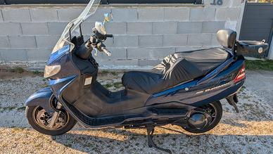 Suzuki Burgman 400 2001