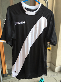 Completo sportivo LEGEA TG L