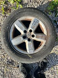 Cerchi in lega 16” Toyota