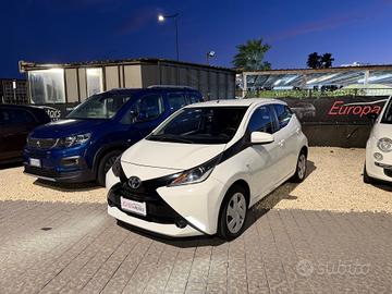 Toyota Aygo 1.0 VVT-i 69 CV 5 porte x-wave