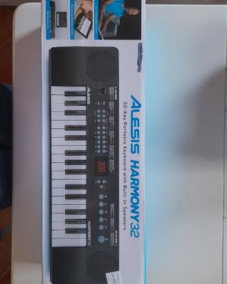 Pianola Alesis Harmony 32