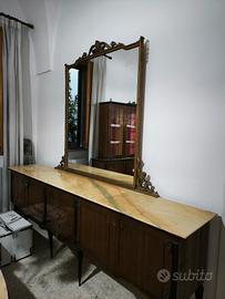 sala da pranzo e libreria