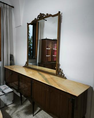 sala da pranzo e libreria
