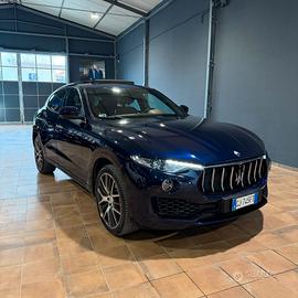 MASERATI LEVANTE 3.0 V6 275cv AUTOMATICA