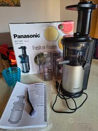 Estrattore di succo Panasonic MJ‑L500 Slow Juicer