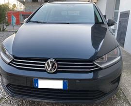 VOLKSWAGEN Golf Sportsvan - 2015