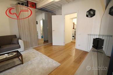Appartamento di 100 m² con 4 locali a Montevarchi