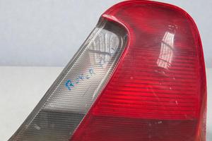 FARO POSTERIORE DESTRO ROVER 75 ANNO:2002