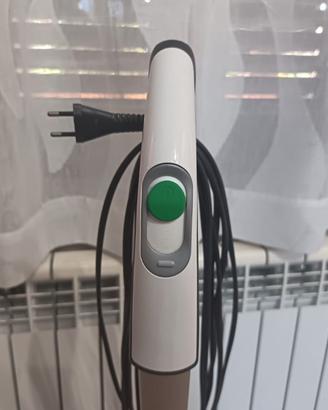 Folletto tipo VK 220s con battitappeto e lucida pa