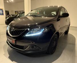 Lancia Ypsilon 1.0 FireFly 5P Hybrid Alberta Ferre