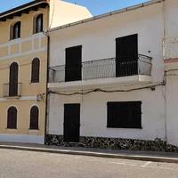 Casa indipendente con cortile privato