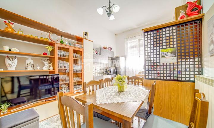 TRILOCALE IN CORTE!!