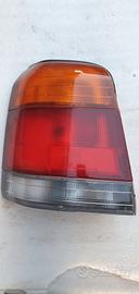 fanale posteriore sx Subaru Forester prima serie