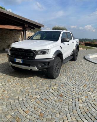 Ford raptus