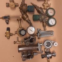 lotto riduttori e accessori gas acetilene e ossige