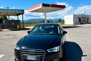 Audi A3 Sportback 1.6 tdi Ambition 110cv s-tronic