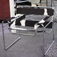 Knoll Studio Wassily Pelle e pelo di vitello EXPO